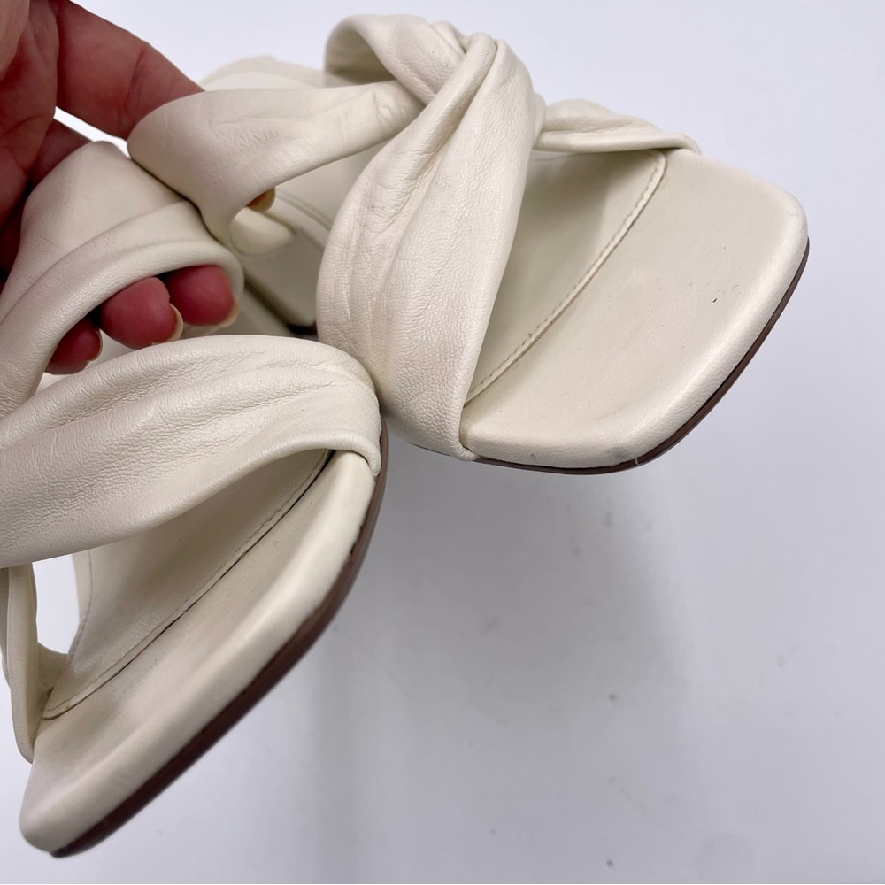 NEW Everlane Cream‎ Italian Leather Day Twist Heel in Size 8.5 - Picture 3 of 11